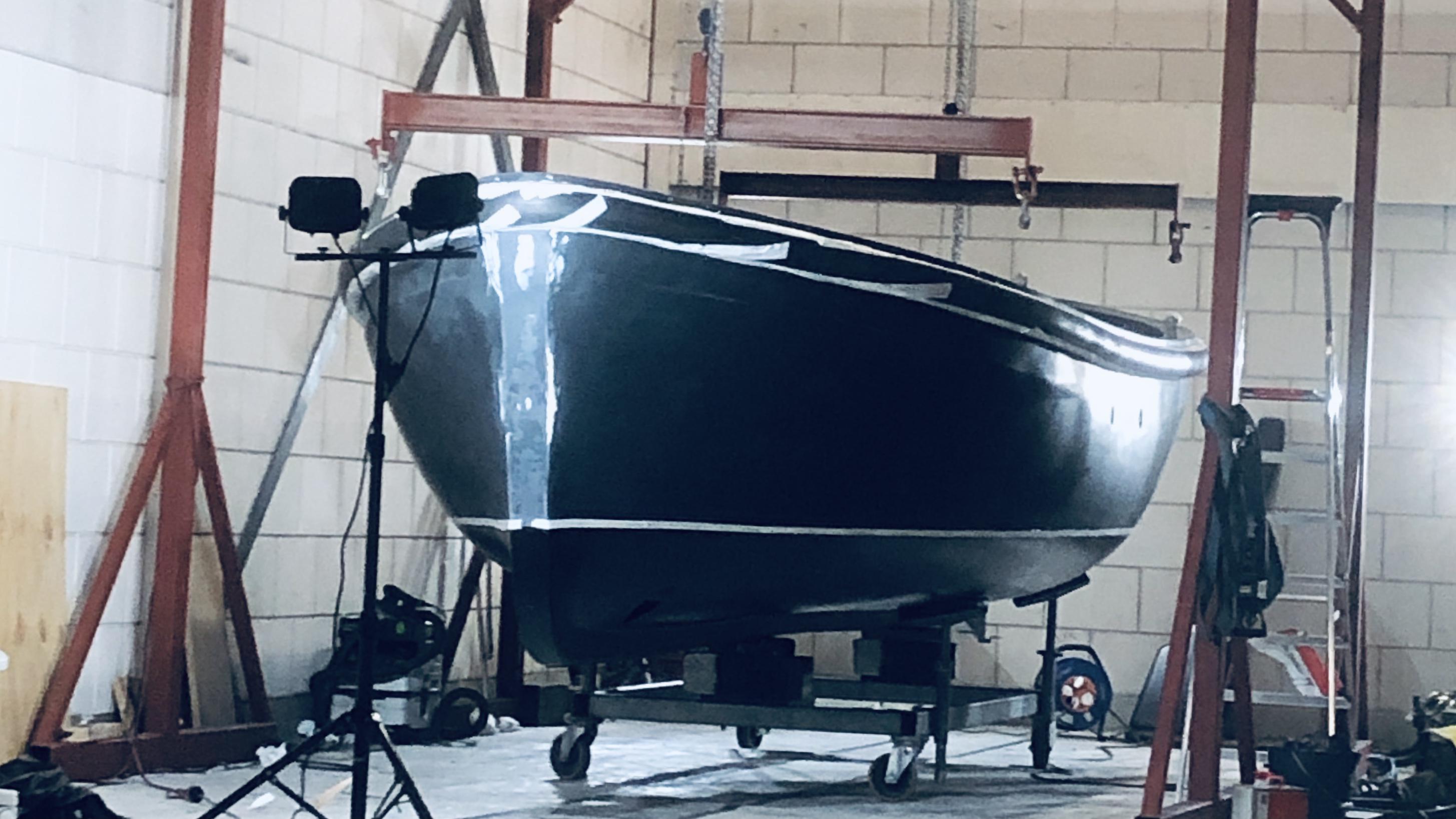 Sloep verhuur in Rotterdam onderhoud